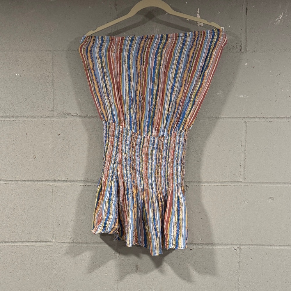 Isabelle’s Cabinet Colorful Striped Women's romper short‎ size medium